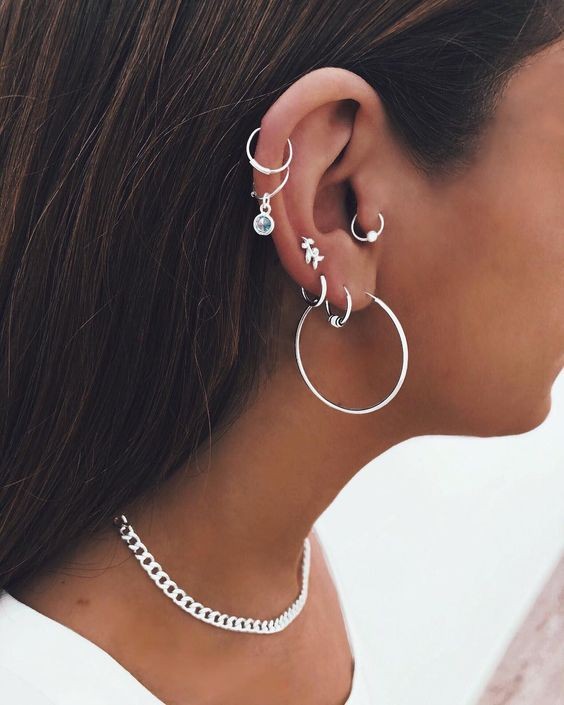 50 top idées de piercing oreille pour s'inspirer 41