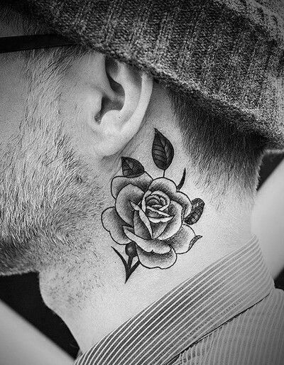 Les 50 plus beaux tatouages cou homme 4