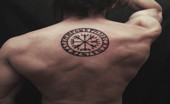 Les 100 plus beaux tatouages pour homme 43