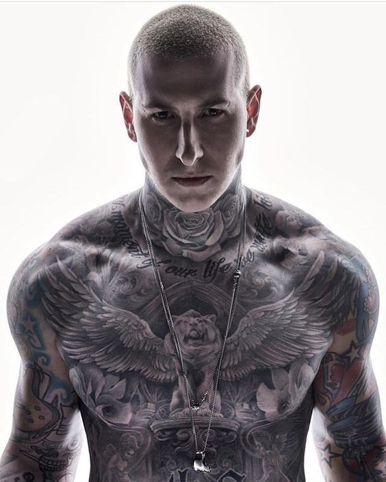 Les 50 plus beaux tatouages torse homme 48