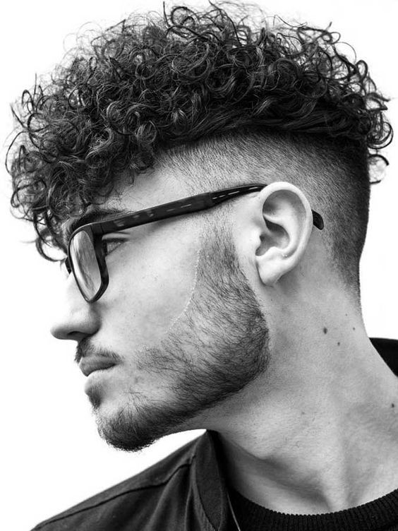 Les 52 plus belles coiffures curly hair homme 5