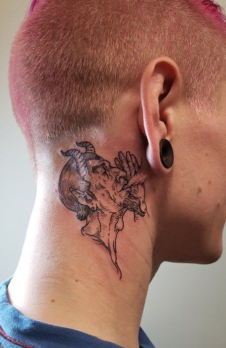 Les 50 plus beaux tatouages cou homme 7