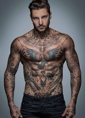 Les 50 plus beaux tatouages torse homme 1