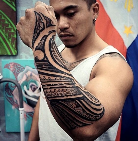 100 top idées de tatouages maori pour s'inspirer 15