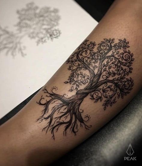 Les 50 plus beaux tatouages arbre de vie 17