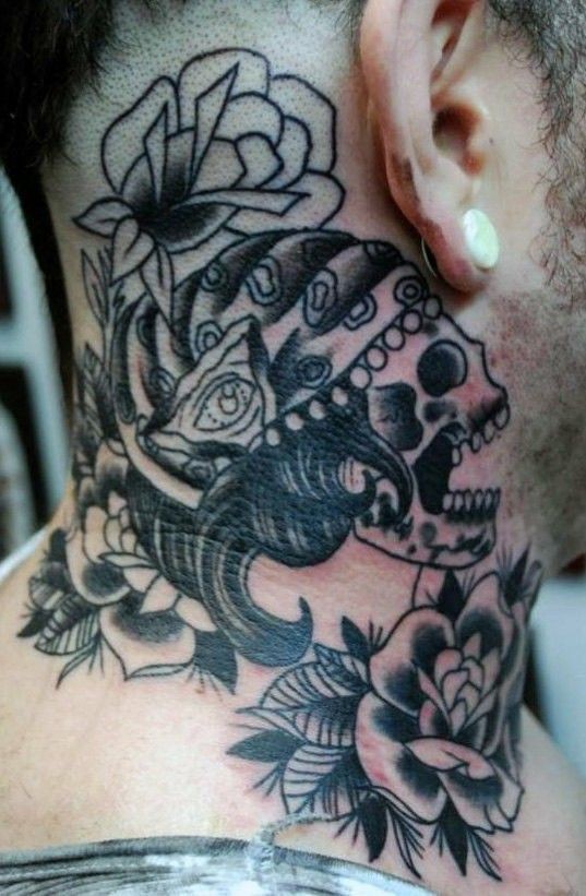 50 top idées de tatouages cou pour homme 16