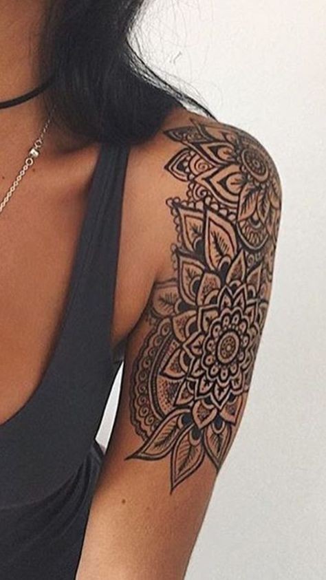 Les 50 plus beaux tatouages femme à l'épaule 20