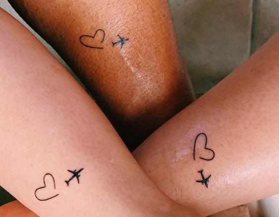 50 top idées de tatouages sœur pour s'inspirer 25