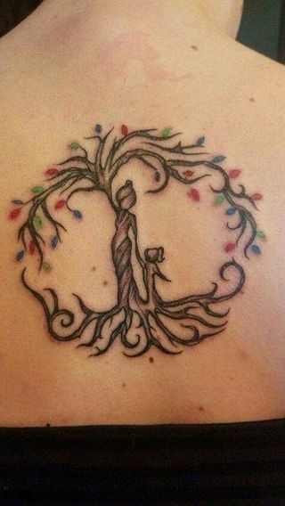 Les 50 plus beaux tatouages arbre de vie 31