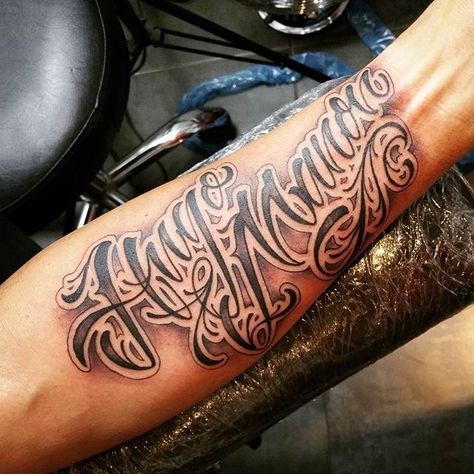 Les 50 plus beaux tatouages calligraphie 3