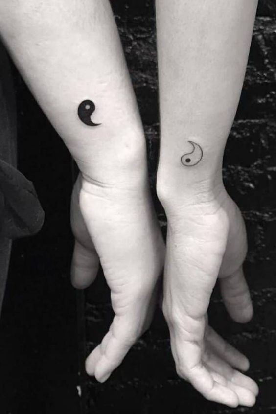 50 top idées de tatouages sœur pour s'inspirer 33 50 top idées de tatouages sœur pour s'inspirer 33