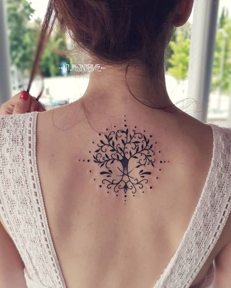 Les 50 plus beaux tatouages arbre de vie 41