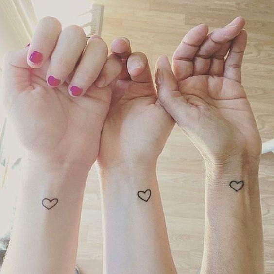 50 top idées de tatouages sœur pour s'inspirer 39