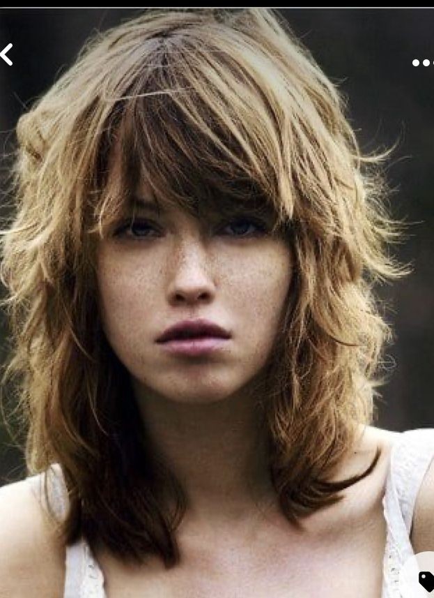 Effile Coupe De Cheveux Mi Long Degrade