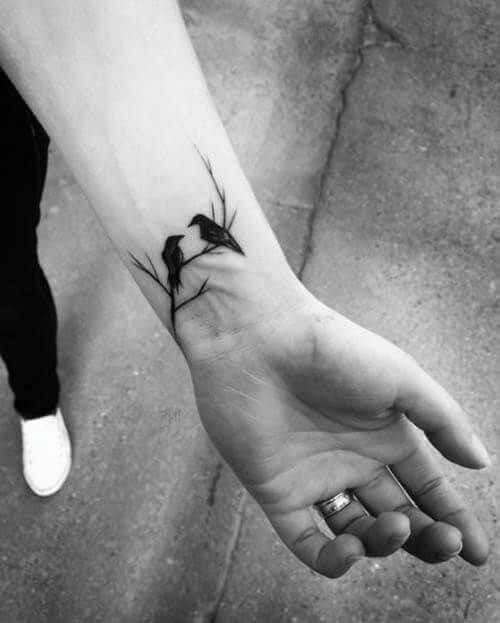 56 top idées de tatouages poignet 46 56 top idées de tatouages poignet 46