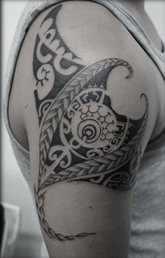 100 top idées de tatouages maori pour s'inspirer 70