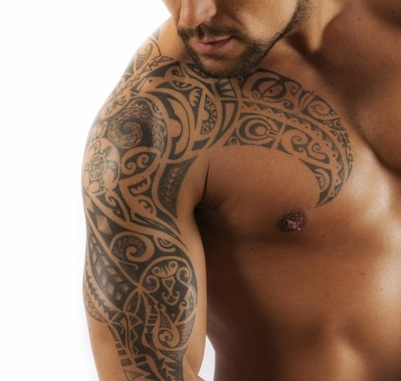 100 top idées de tatouages maori pour s'inspirer 100