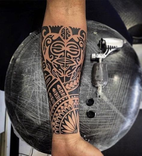 48 top idées de tatouages maori homme 11