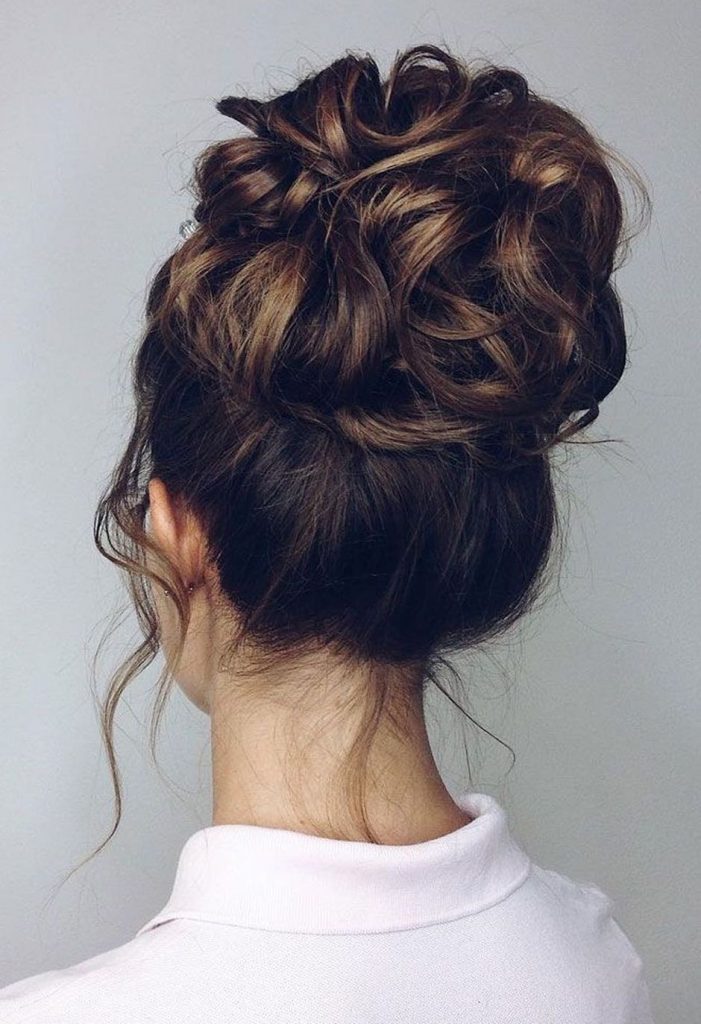 42 Coiffures de mariage pour cheveux mi-longs 12 42 Coiffures de mariage pour cheveux mi-longs 12