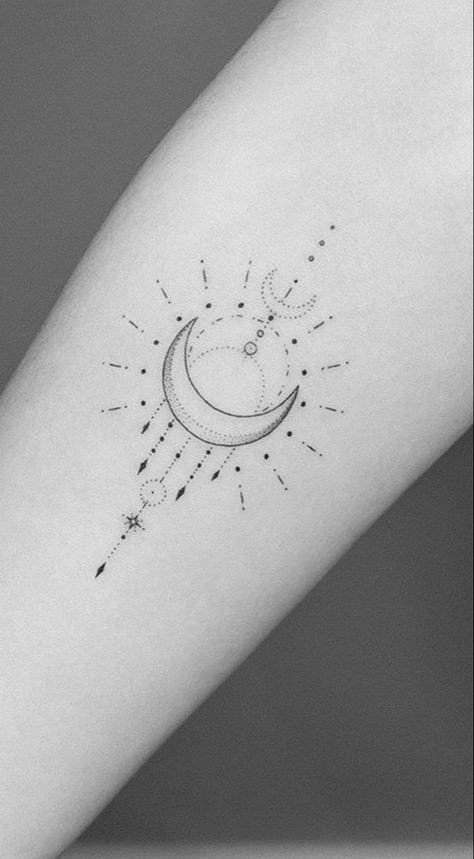 33 top idées de tatouages lune & soleil 13
