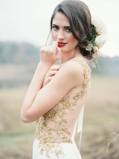 33 Coiffures de mariage bohèmes pour cheveux mi longs 22