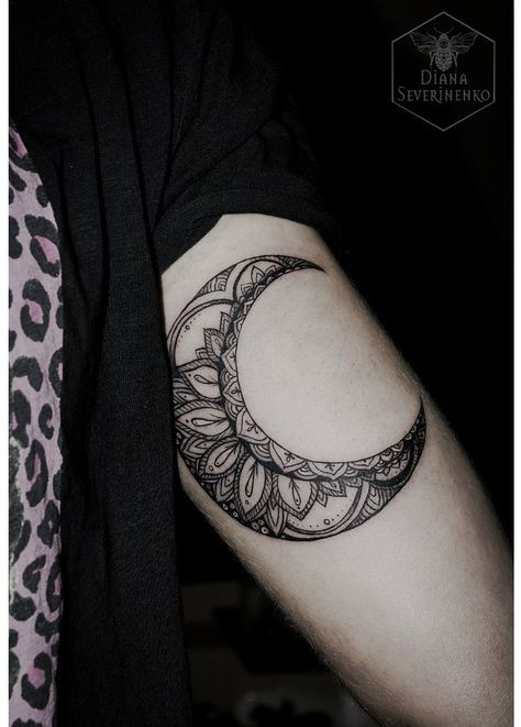 32 top idées de tatouages lune celtique pour s'inspirer 22