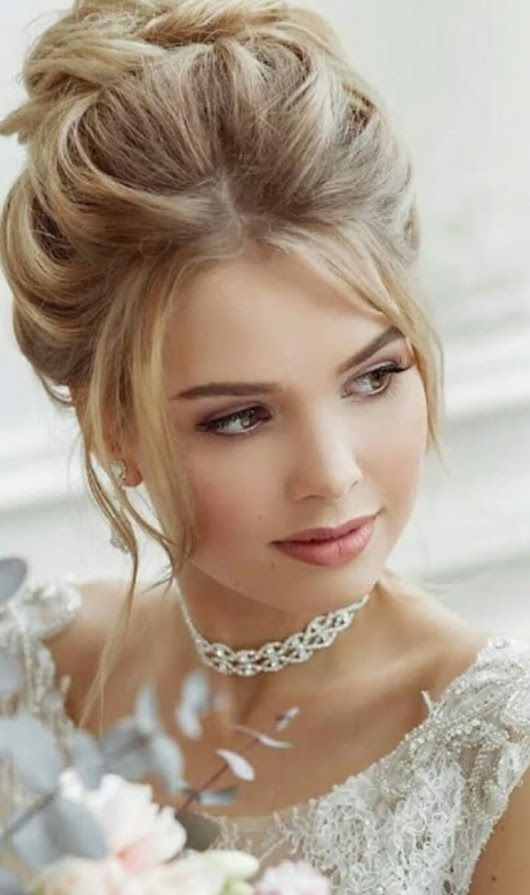 42 Coiffures de mariage pour cheveux mi-longs 24 42 Coiffures de mariage pour cheveux mi-longs 24