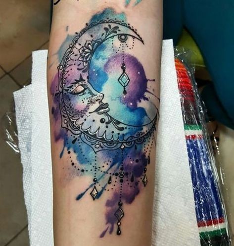 32 top idées de tatouages lune celtique pour s'inspirer 28