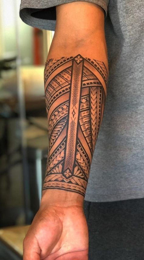 49 top idées de tatouages maori avant bras 30