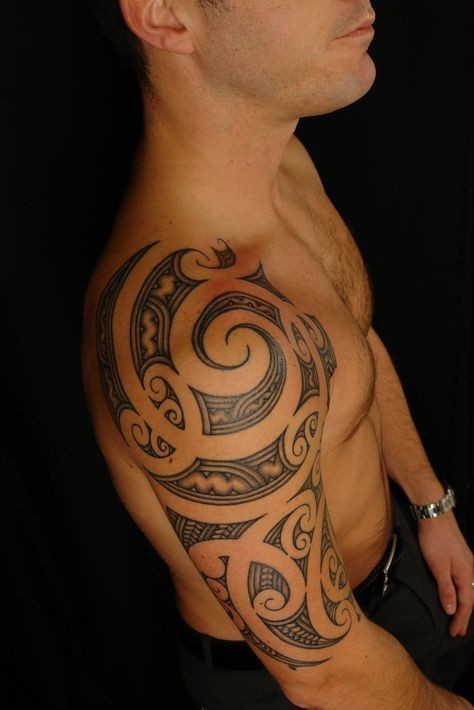 48 top idées de tatouages maori homme 34
