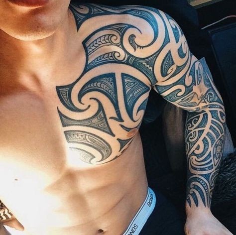 48 top idées de tatouages maori homme 38