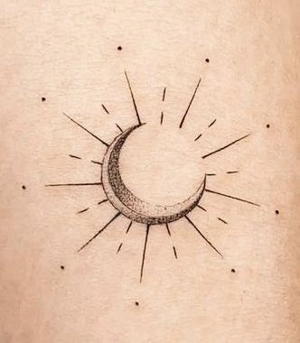33 top idées de tatouages lune & soleil 4