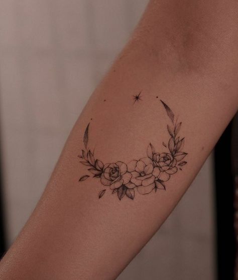 32 top idées de tatouages lune celtique pour s'inspirer 5