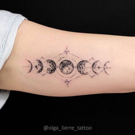 32 top idées de tatouages lune celtique pour s'inspirer 9