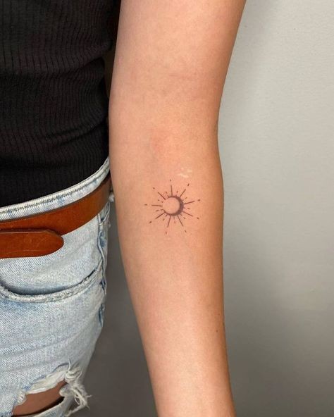 32 top idées de tatouages lune celtique pour s'inspirer 10