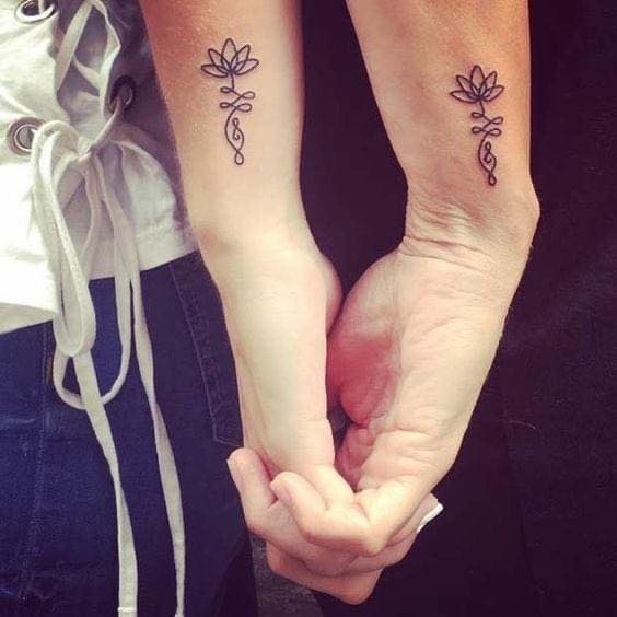 15 tatouages de couples à faire en amoureux 11