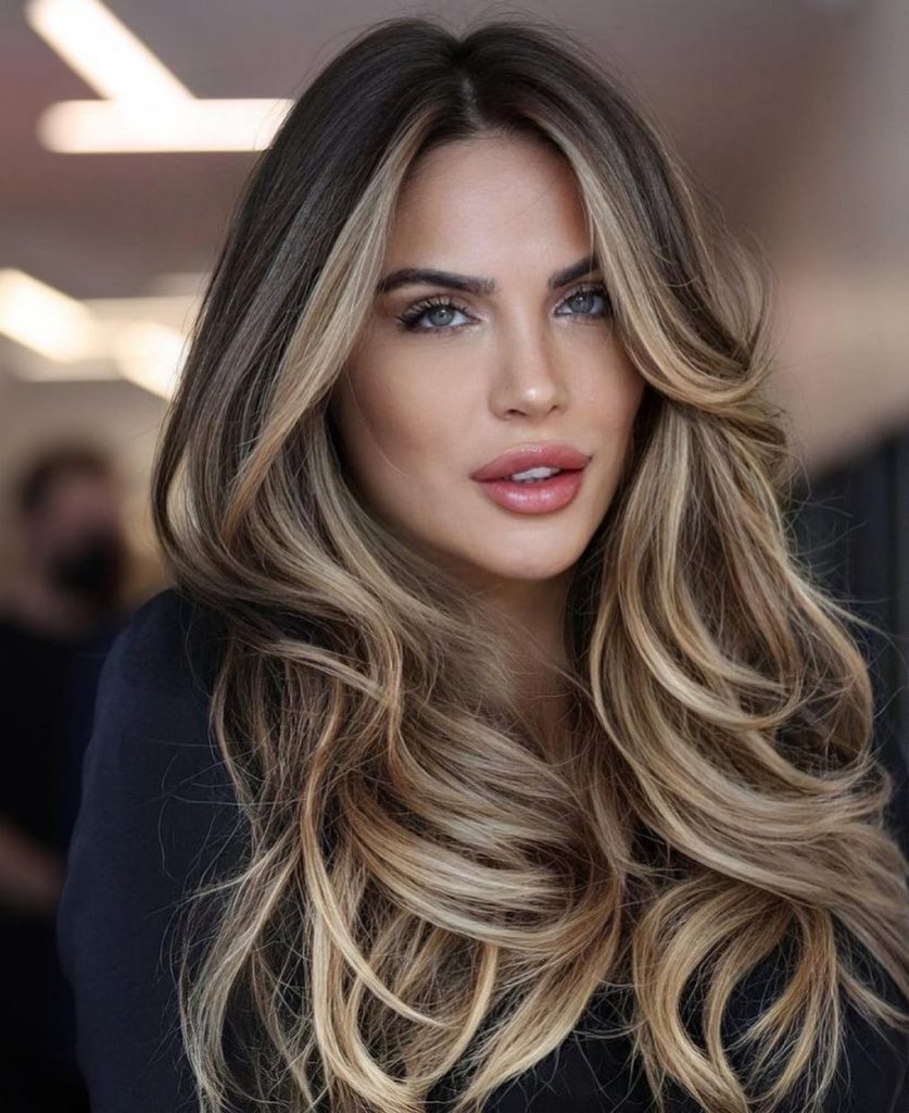 Les 50 plus belles idées de balayage caramel 37