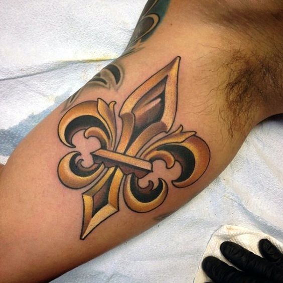 50 top idées de tatouage fleur de lys + significations. 5 50 top idées de tatouage fleur de lys + significations. 5