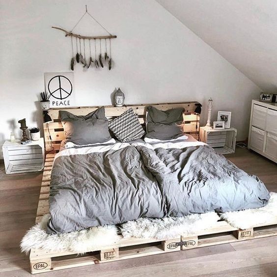 Les 30 plus beaux lits en palettes à faire soi-même 29 Les 30 plus beaux lits en palettes à faire soi-même 29