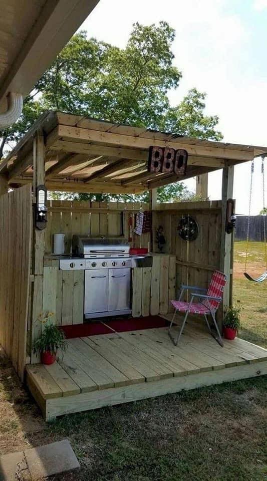 39 idées pour donner une touche différente à son BBQ avec du bois 1