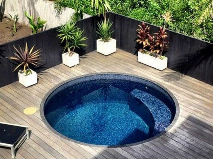 58 mini piscines exotiques pour petits espaces 15