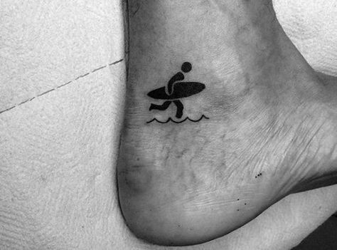 100 top idées de petits tatouages discrets & minimalistes 19
