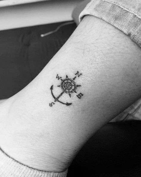 100 top idées de petits tatouages discrets & minimalistes 94