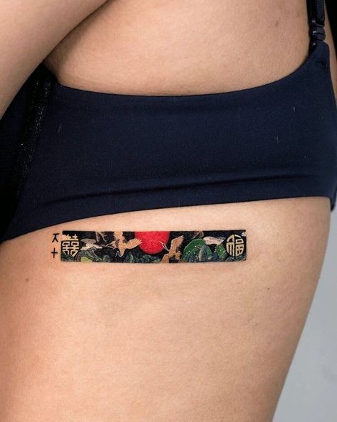 36 tatouages cote femme pour sublimer une cote 35