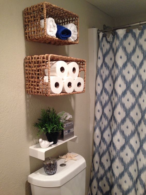 20 idées de rangement de papier toilette qui ne vous ont jamais traversé l'esprit 5