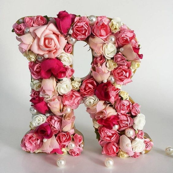 15 idées de lettres en fleurs à faire soi-même 13
