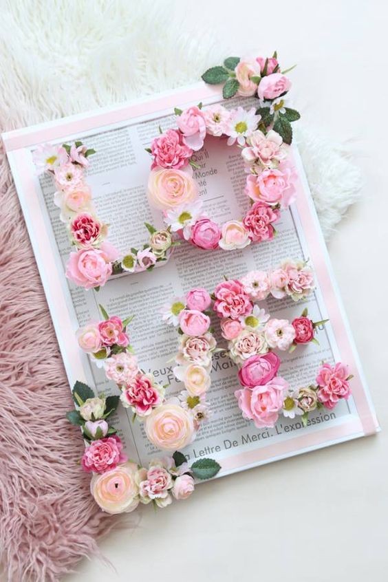 15 idées de lettres en fleurs à faire soi-même 9