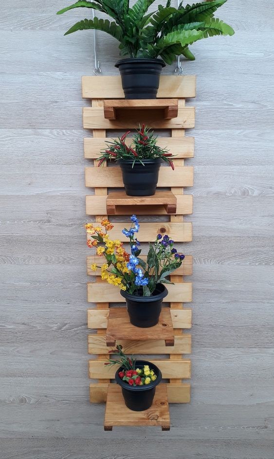 24 idées d'étagères pour plantes à faire soi-même avec du bois 17 24 idées d'étagères pour plantes à faire soi-même avec du bois 17