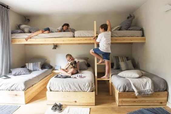 28 idées de chambres dortoir pour accueillir tous les amis des enfants 26