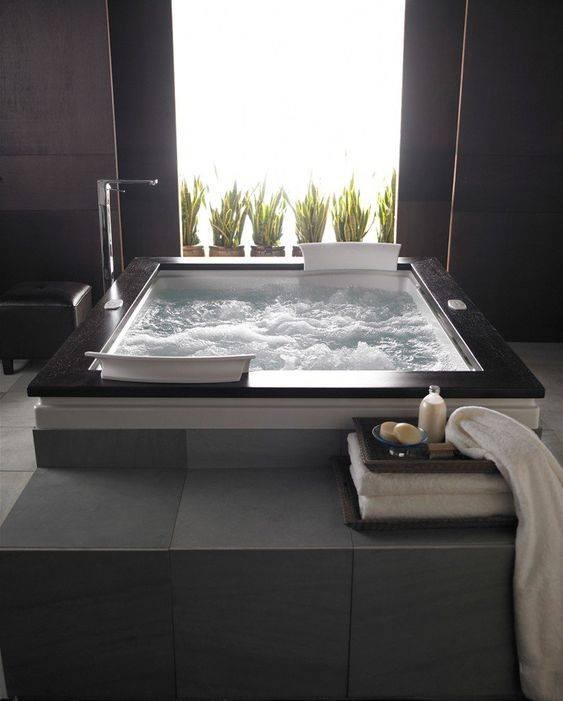 11 top idées de jacuzzi d'intérieur pour s'inspirer 4